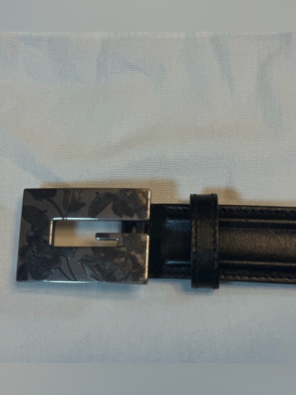 New Gucci Floral G Logo Buckle Black Belt Size 44 / 110 cm Fits a Waist 40 - 44 - Picture 8 of 12